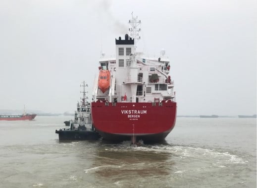 M/T Vikstraum delivered 12